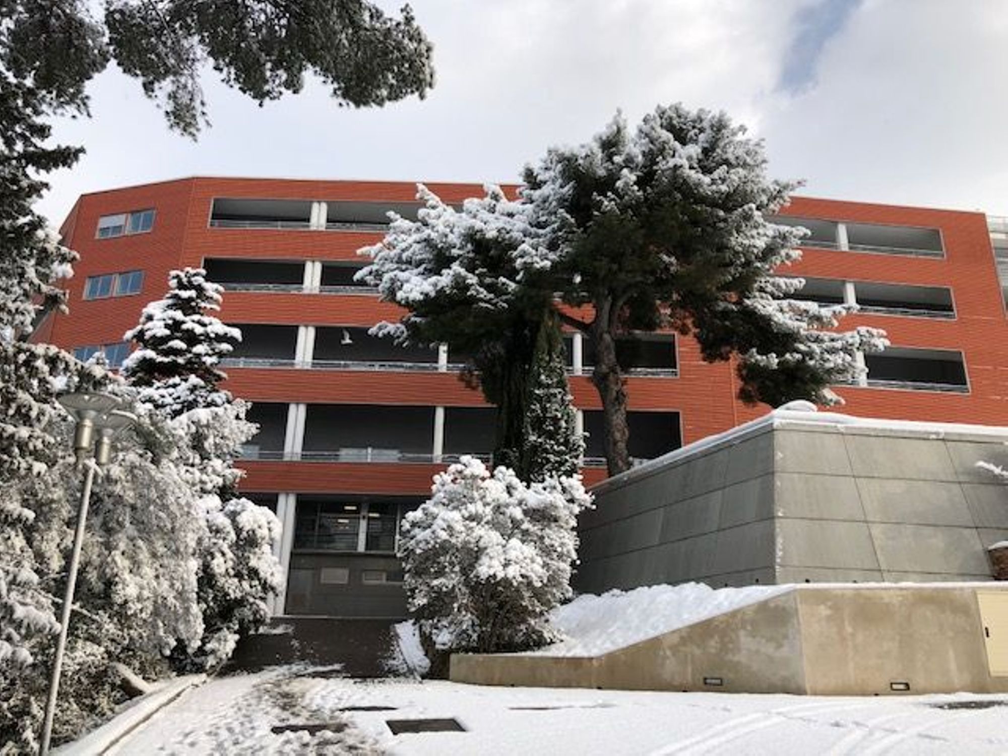 L'Hôpital Léon Bérard sous la neige les 26 et 27 février 2018